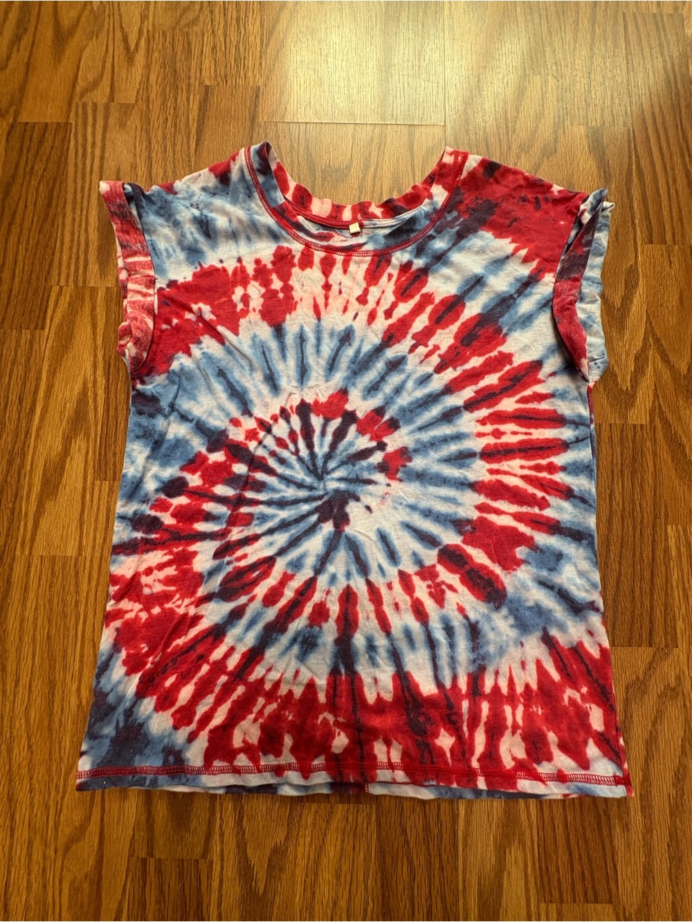 Women’s patriotic Red & Blue Tie-Dye Crewneck Tank Top - Great condition